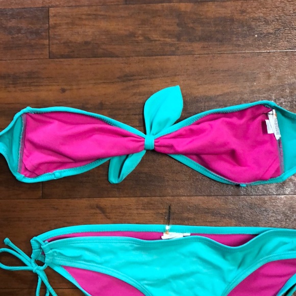 👙 Strapless Bathing Suit - Picture 4 of 4